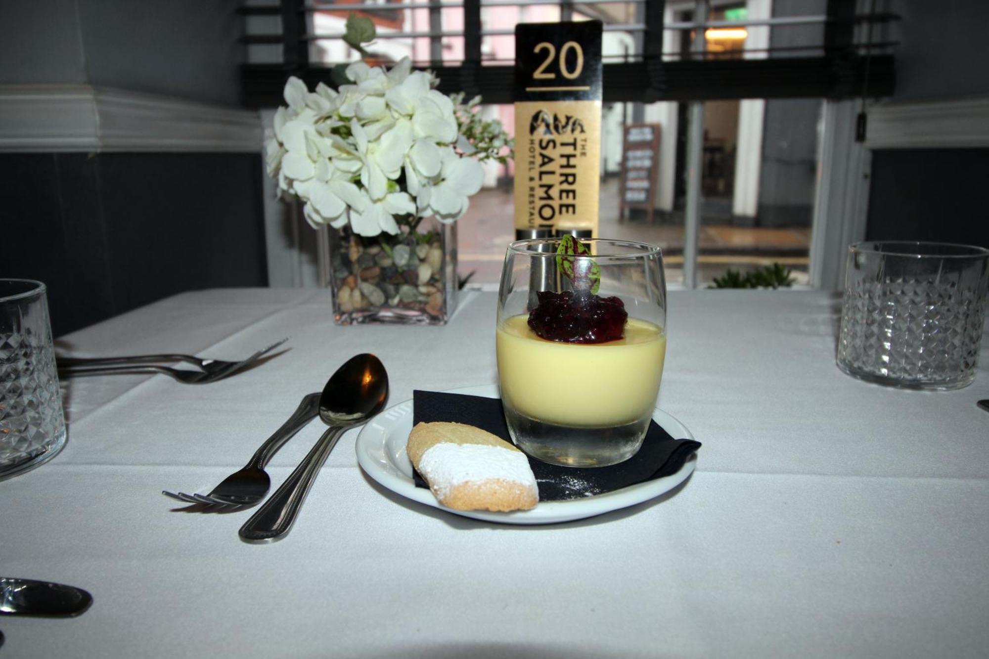 Three Salmons Hotel Usk Zewnętrze zdjęcie